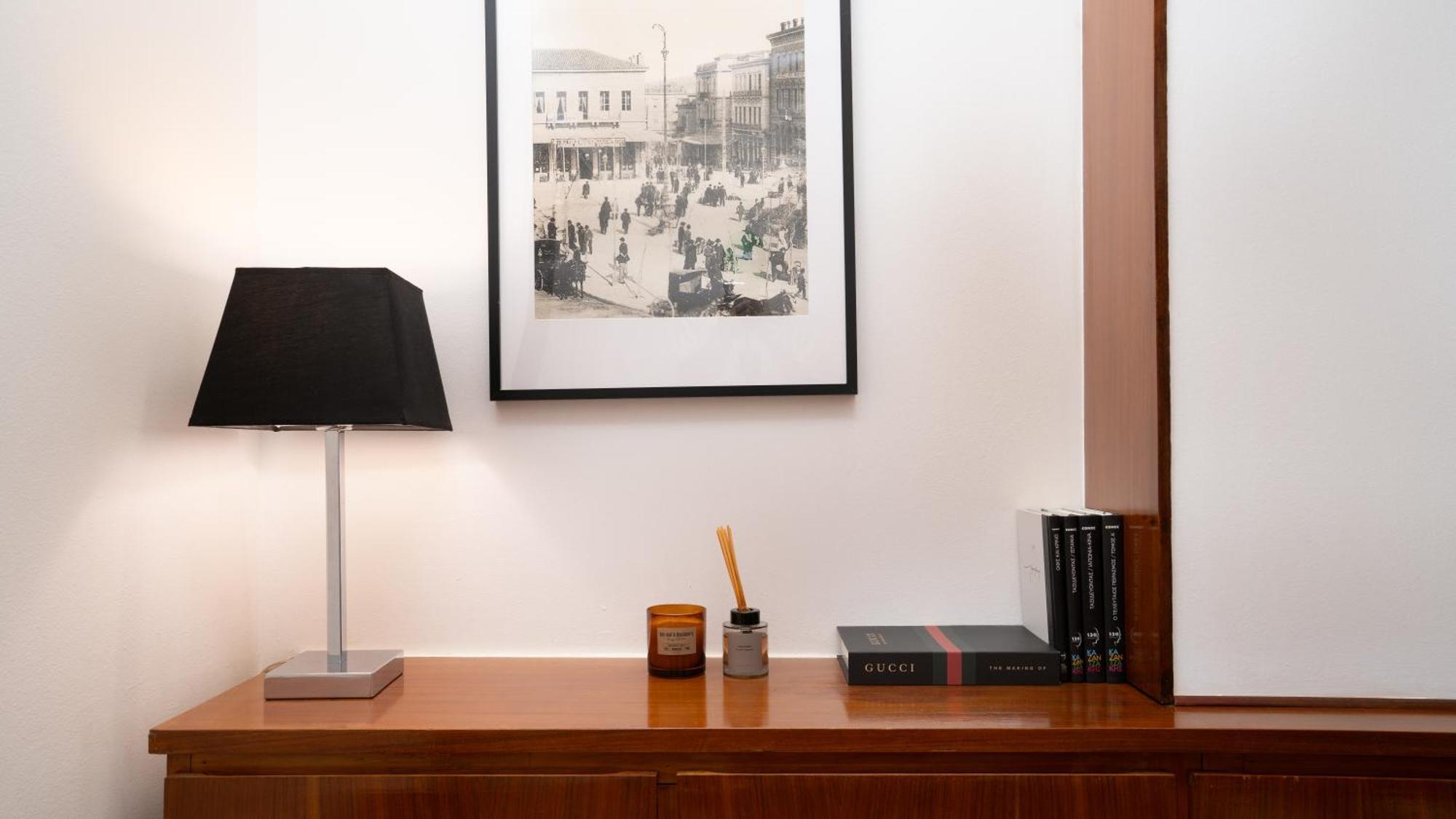 Quiet City Center Apt On A Pedestrian Street Athen Exterior foto